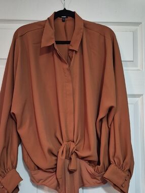 Express Women's Tie-Front Button Bodysuit in Rust Brown